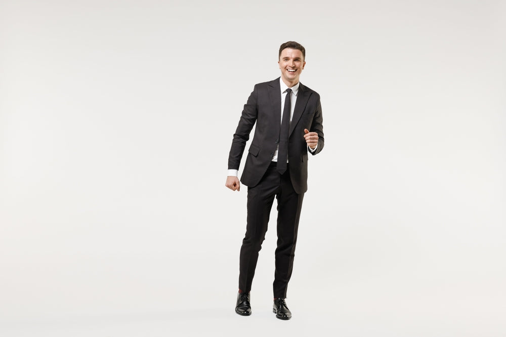 5 Black Suit & Shirt Combos That Always Look Sharp